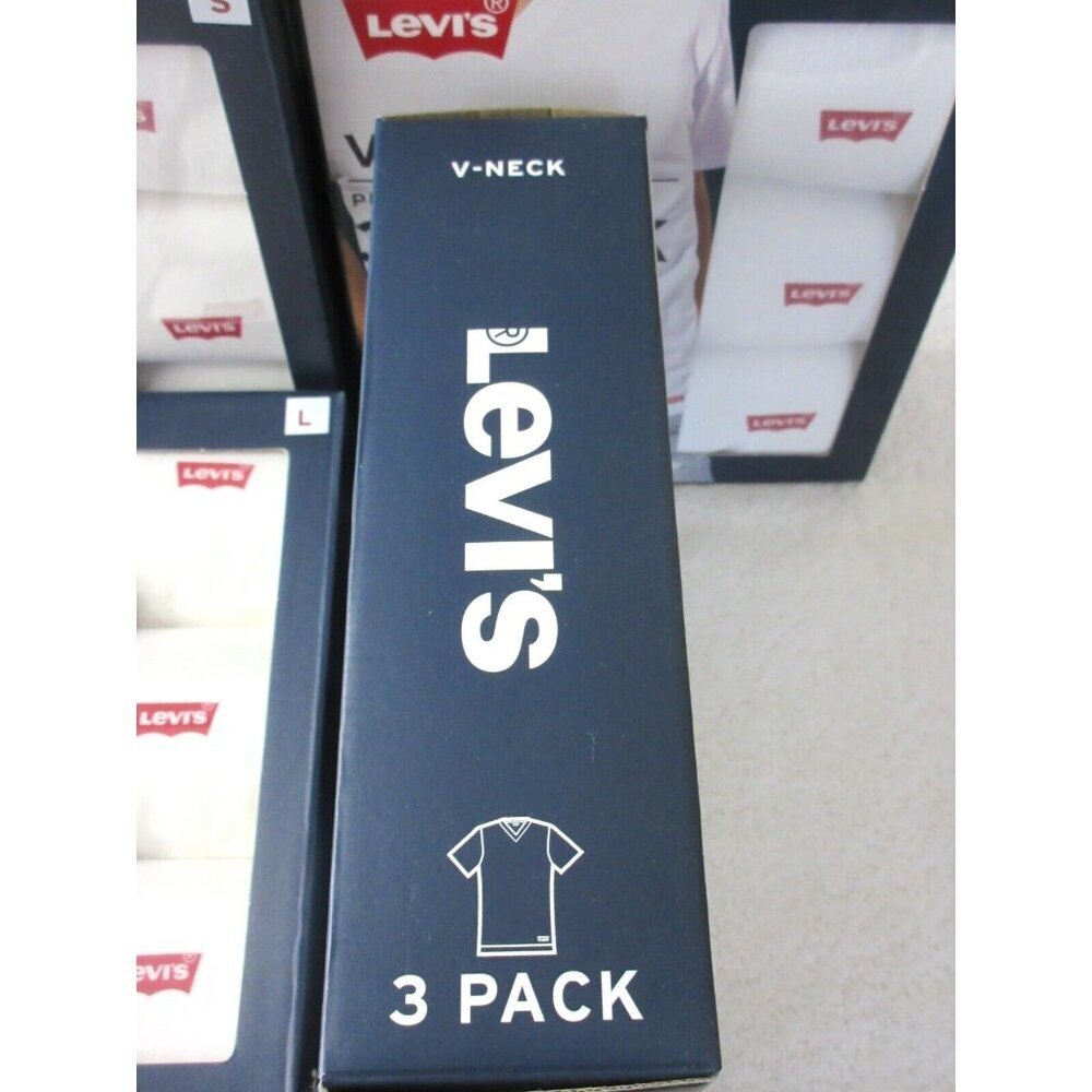Levi's Men's V-Neck Premium Cotton Classic 3 Pack Tee shirts White NIB - Picture 3 of 5